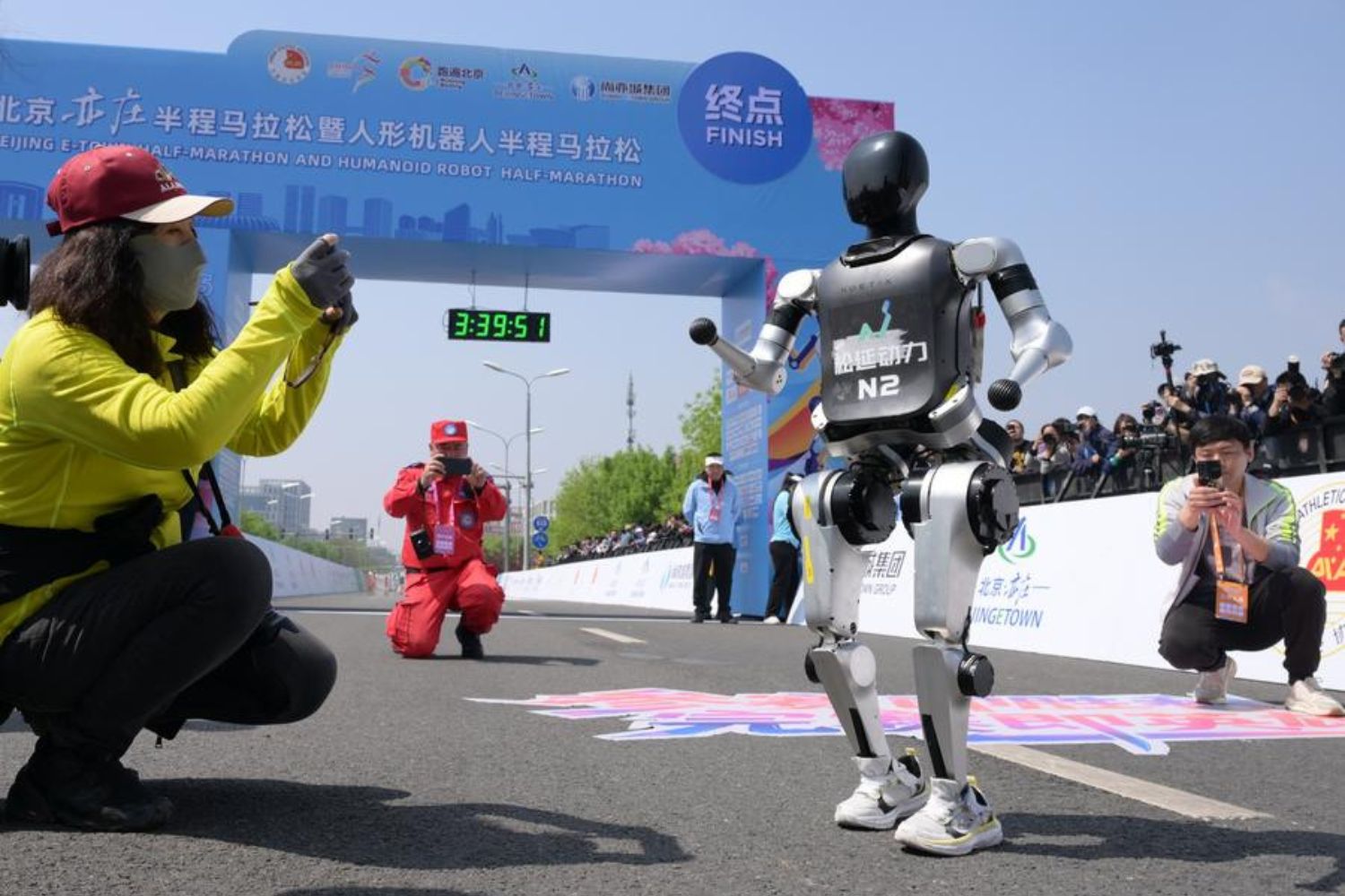 Mais de 300 robôs vão correr em Pequim, e o motivo vai além do espetáculo