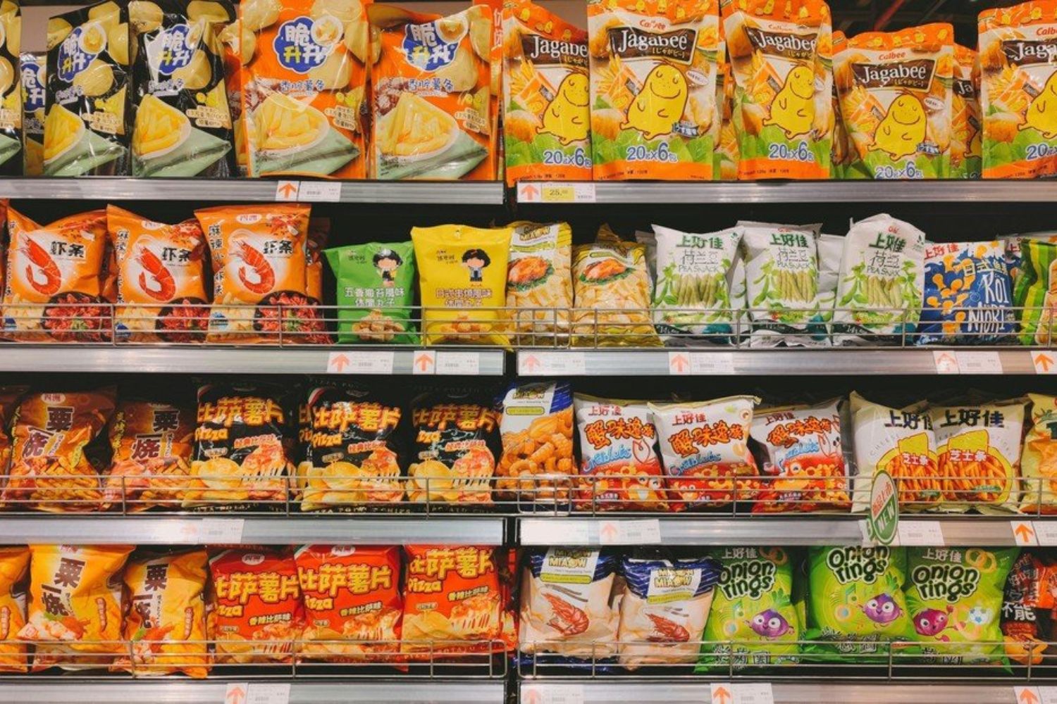 Você pode não estar com fome, mas a publicidade faz seu cérebro pensar o contrário