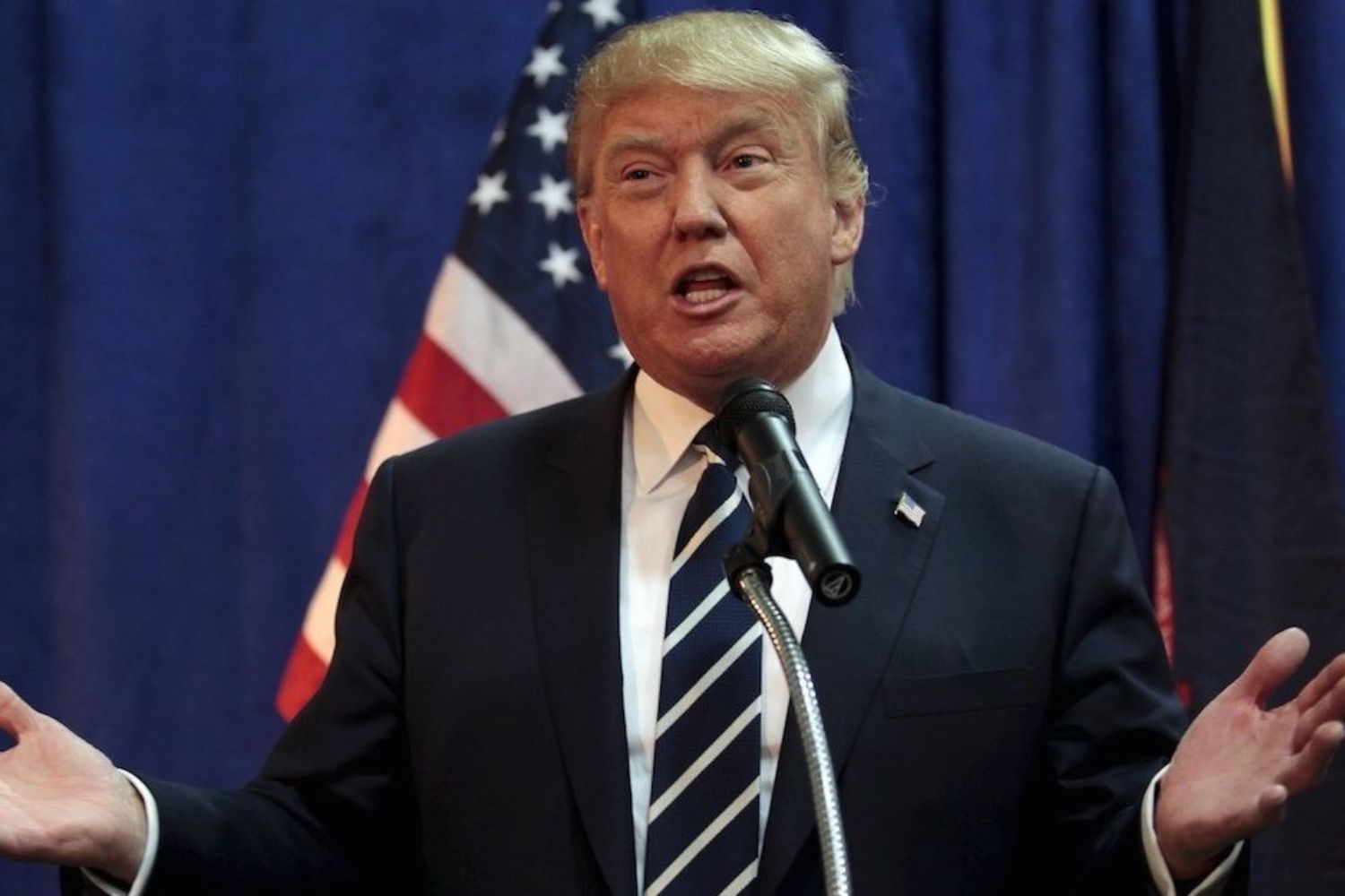 Trump ordena bloqueio do Estreito de Ormuz e eleva tensão global