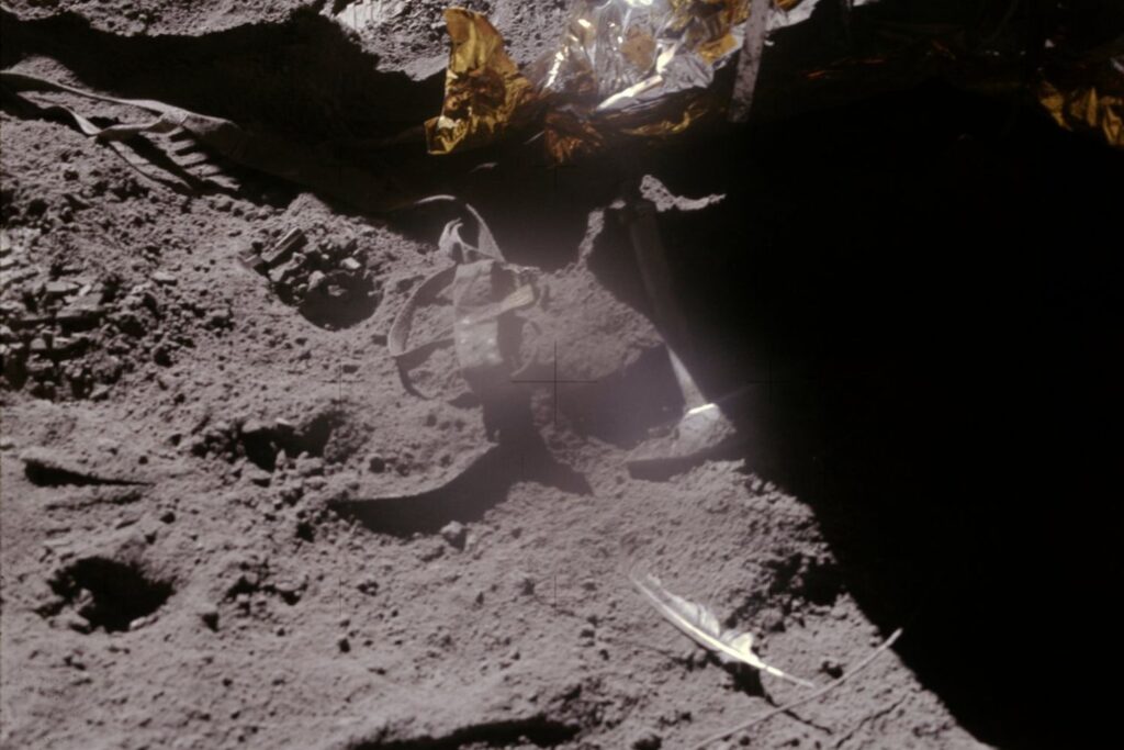 A imagem de uma pluma na Lua viralizou: veja a explicação científica