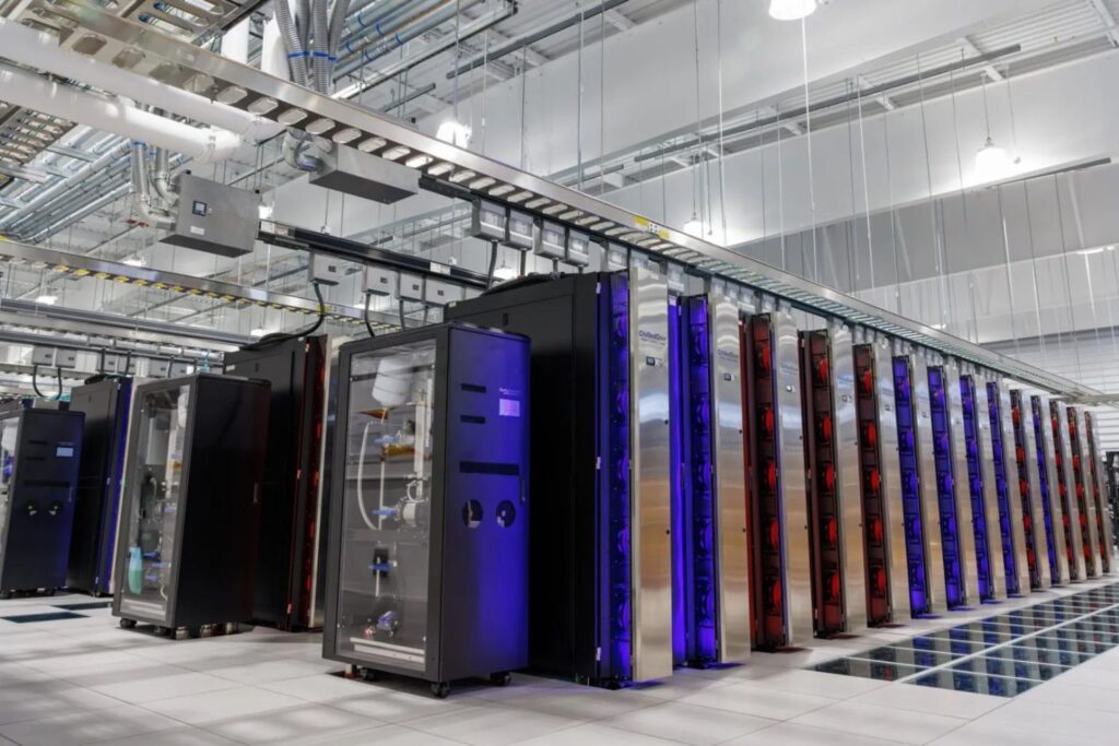 A IA pode gastar muito menos energia, e a solução se inspira no cérebro humano