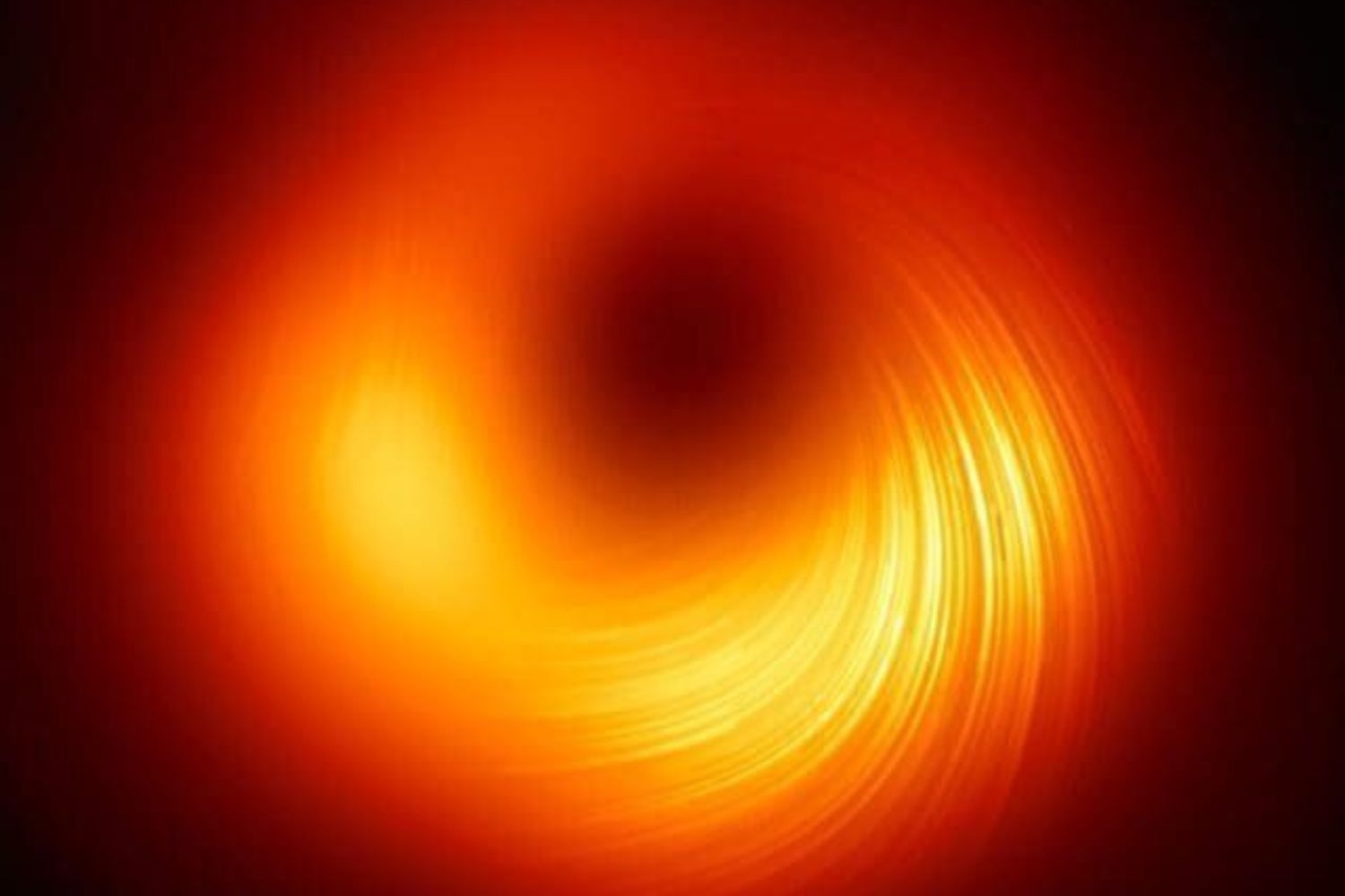 Buraco negro no centro da Via Láctea pode “acordar” — entenda o que isso significa