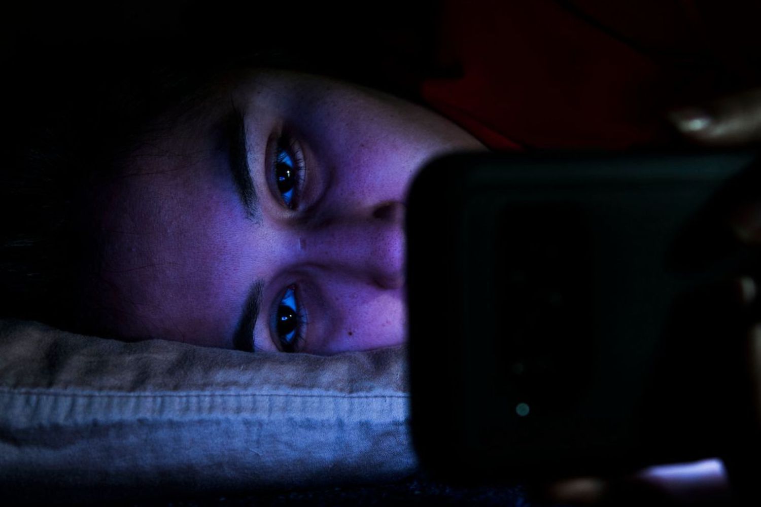 Não é falta de controle: o design das apps pode estar prendendo você