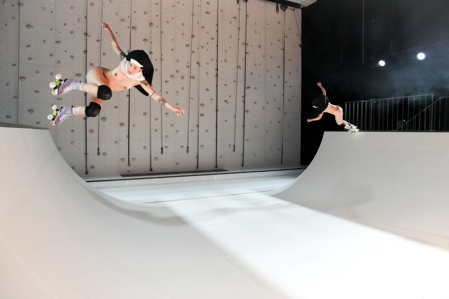 Uma ópera com freiras, nudez e patins virou alvo de críticas na Bélgica