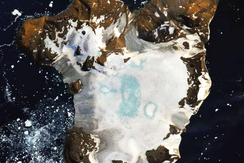 Satélites revelam um detalhe oculto por trás do avanço do degelo na Antártida