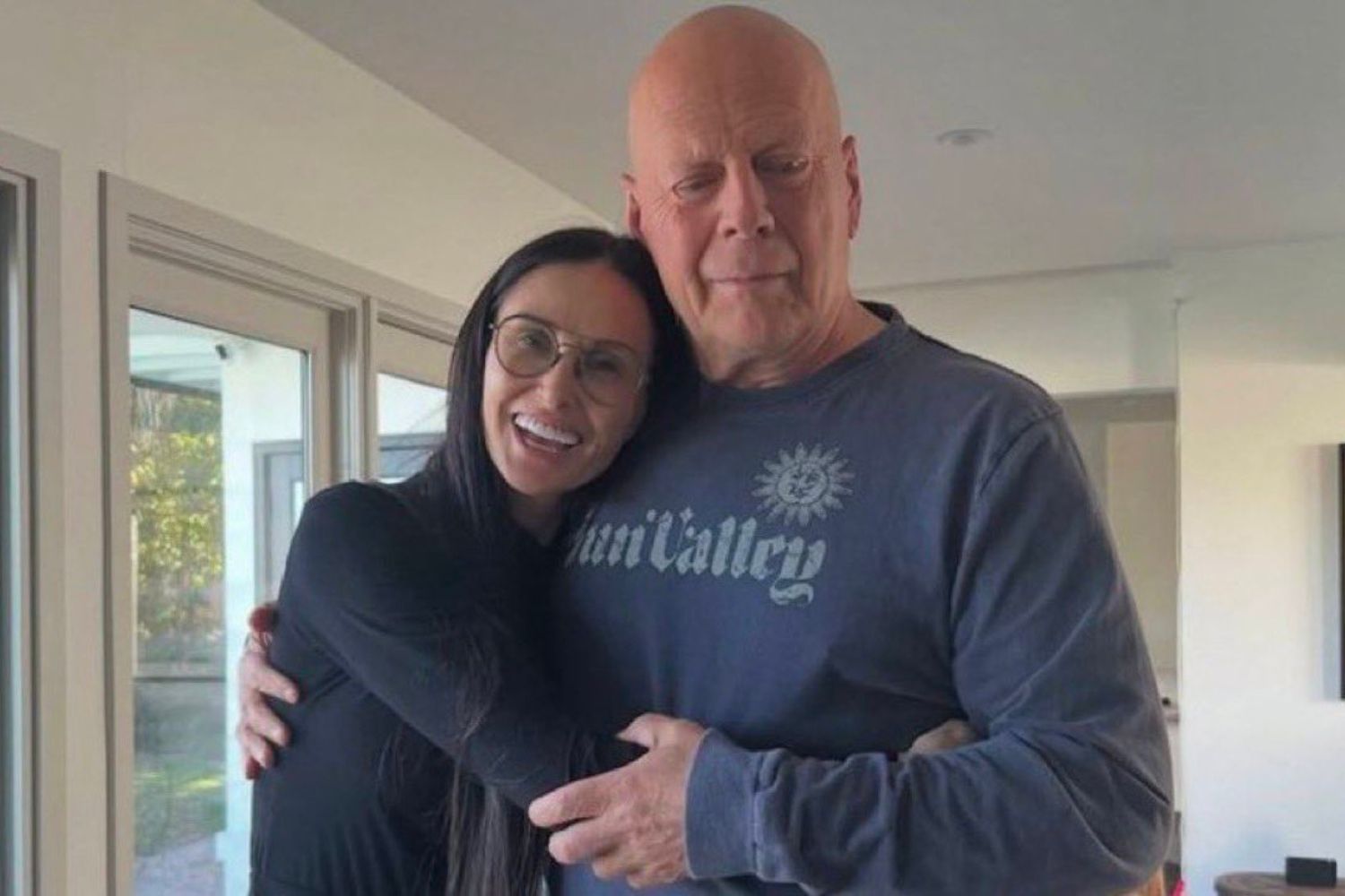 Doença de Bruce Willis avança e família toma decisão que pode impactar a ciência