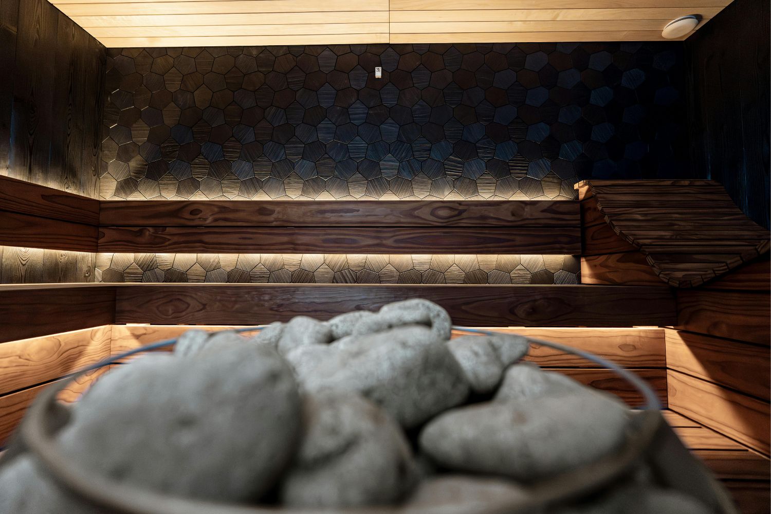 O que a ciência descobriu sobre saunas pode mudar a forma como muita gente vê o relaxamento