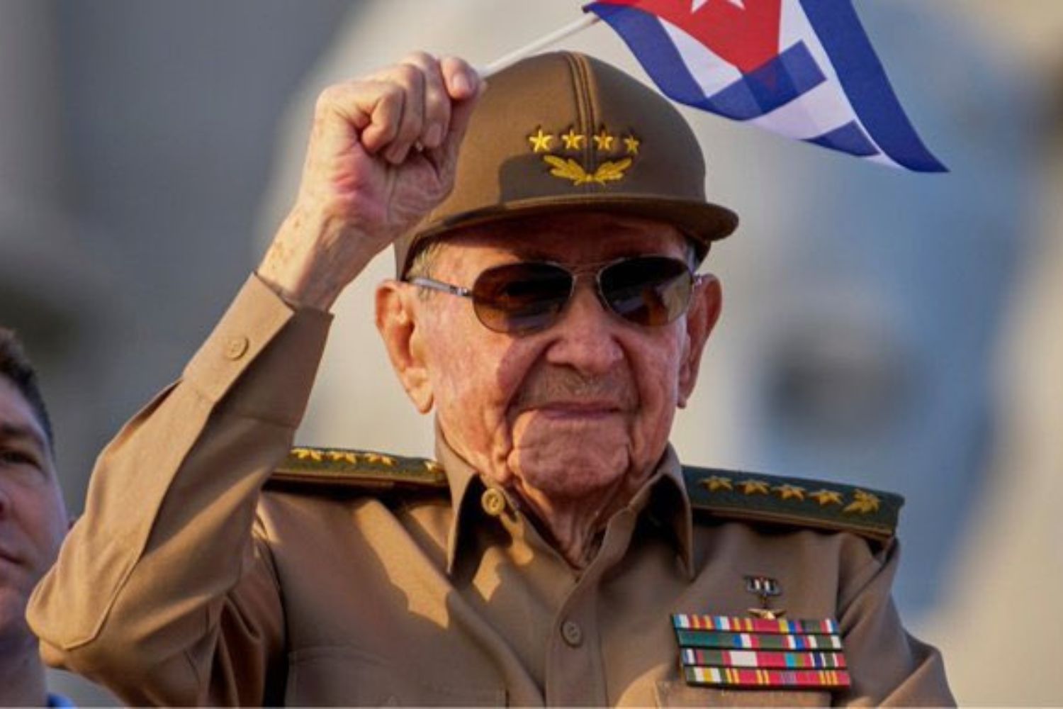 China e Rússia reagem após EUA acusarem Raúl Castro de assassinato