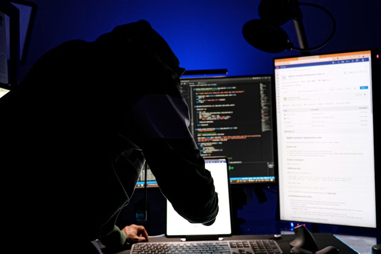 Metas, reuniões e ataques digitais: a rotina de um hacker profissional parece mais com a de uma empresa