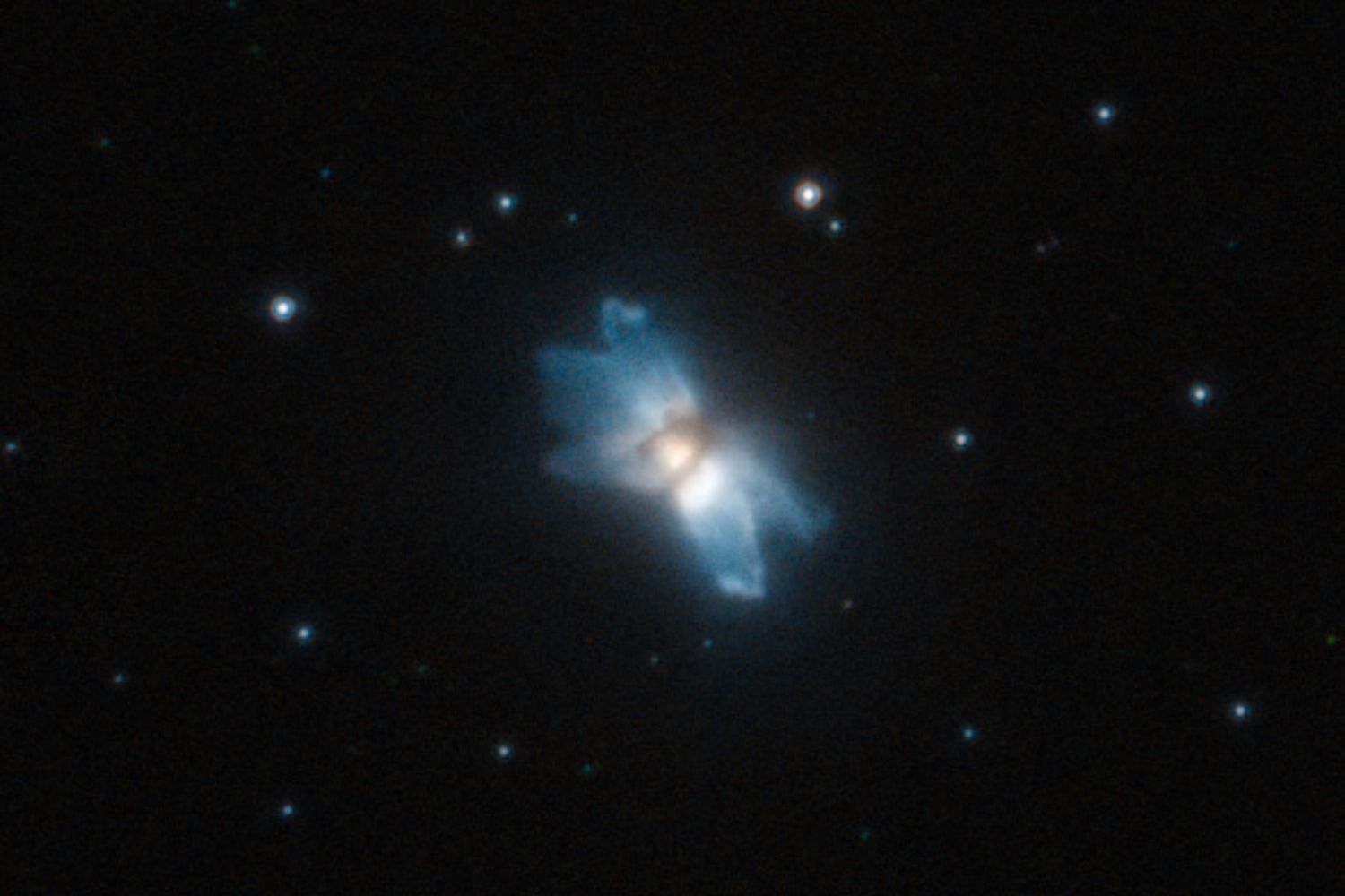 Astrônomos encontraram uma nuvem gigante de álcool vagando pelo espaço