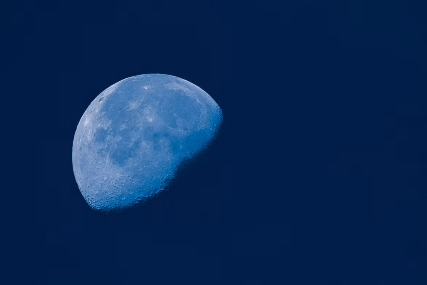 Um fenômeno raro vai iluminar o céu em 2026 e já está chamando atenção de astrônomos