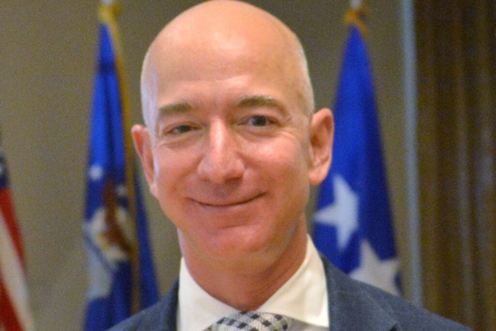 Explosão de foguete de Jeff Bezos assusta moradores e gera tensão nos EUA