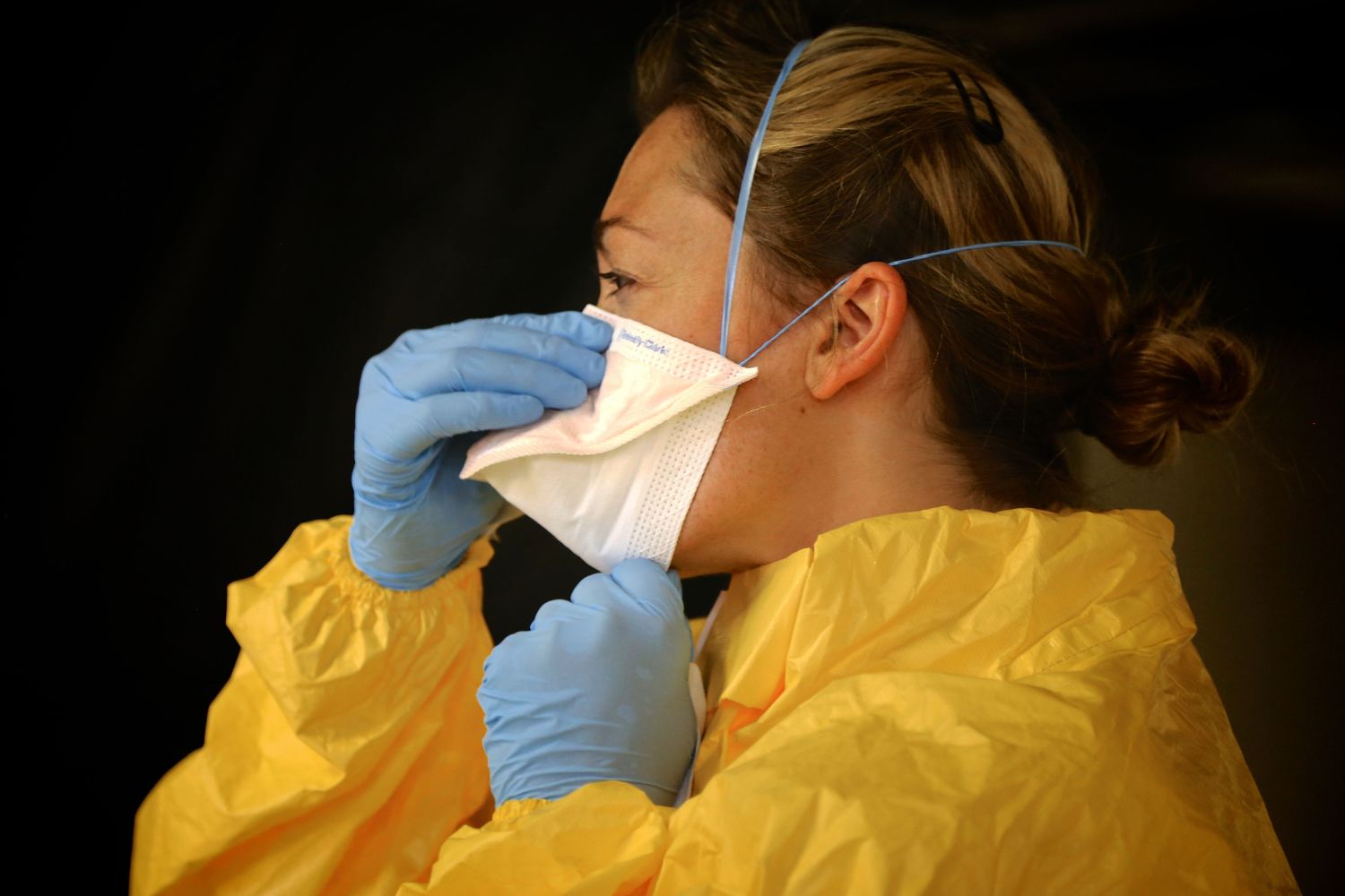 Suspeita de ebola no Brasil coloca autoridades de saúde em alerta