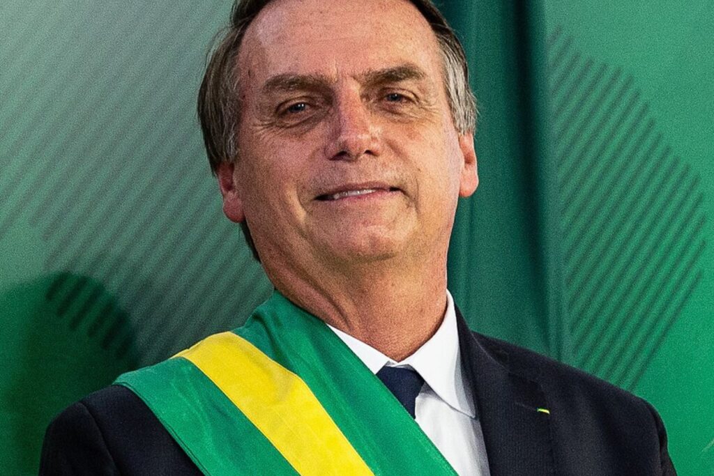 Deputado do PT é condenado por publicar imagem falsa de Bolsonaro criada com IA