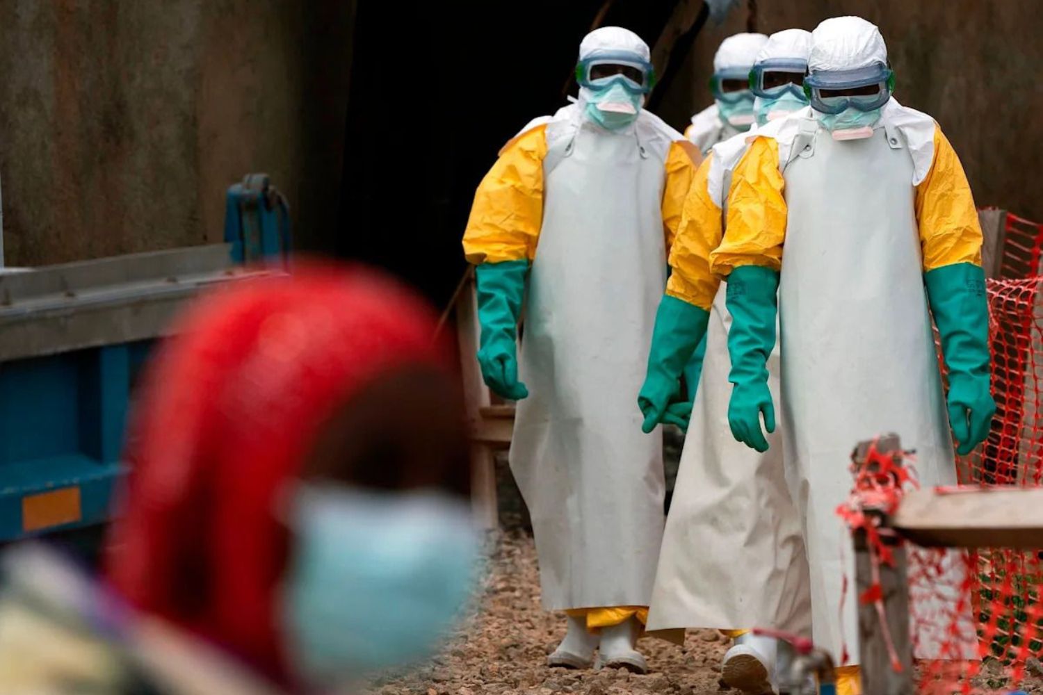 A OMS emitiu um alerta global após avanço de um vírus raro e altamente letal