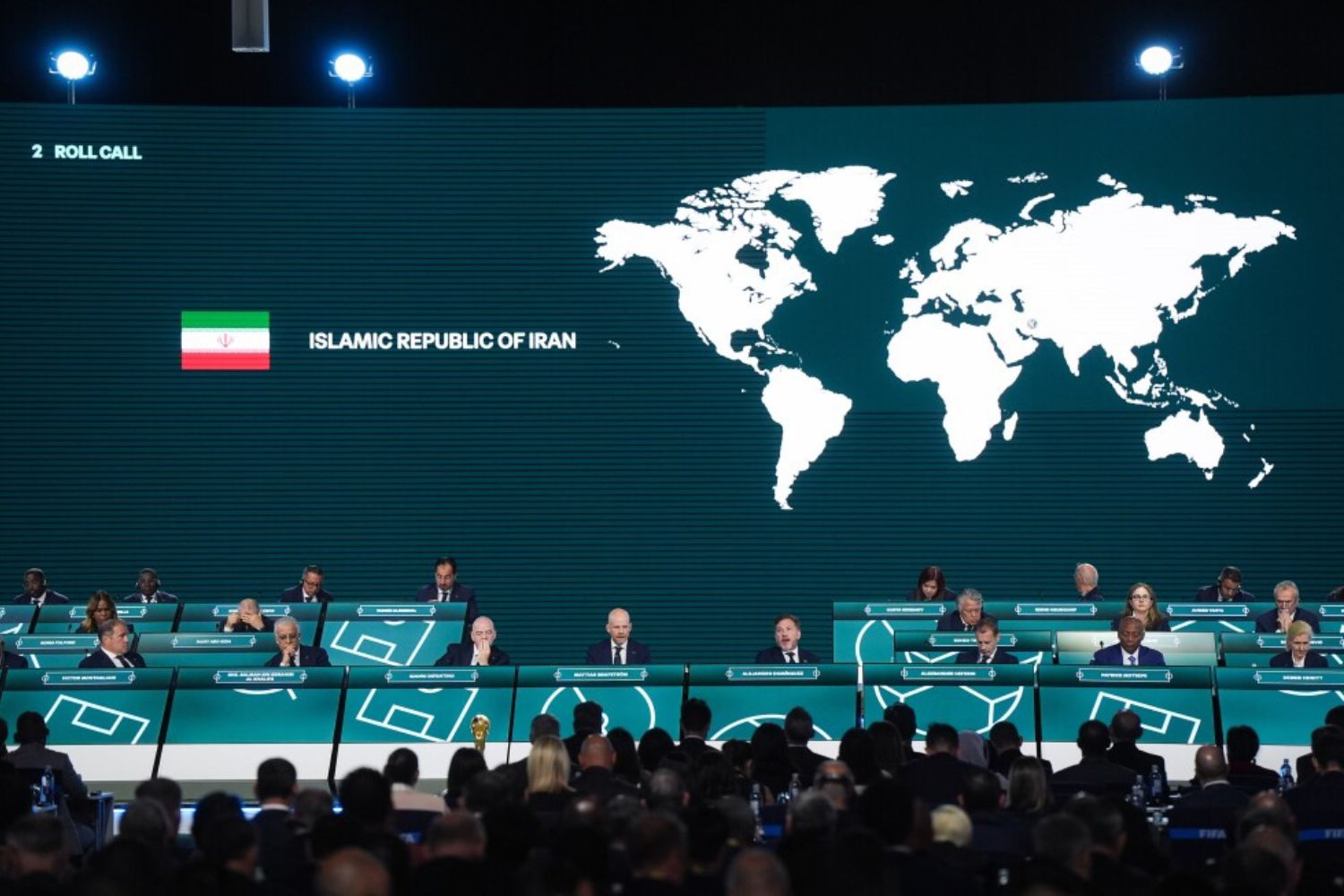Irã confirma ida à Copa, mas impõe condições aos países-sede