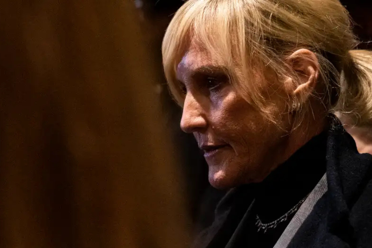 A Mulher Que Enfrentou Gigantes Da Indústria Agora Mira A Inteligência Artificial Erin Brockovich Lidera Resistência Contra Centros De Dados
