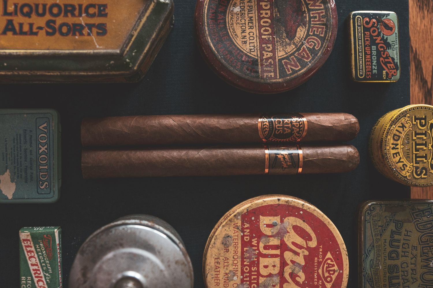 O que é o snus, o tabaco úmido que colocou uma estrela da França no centro do debate