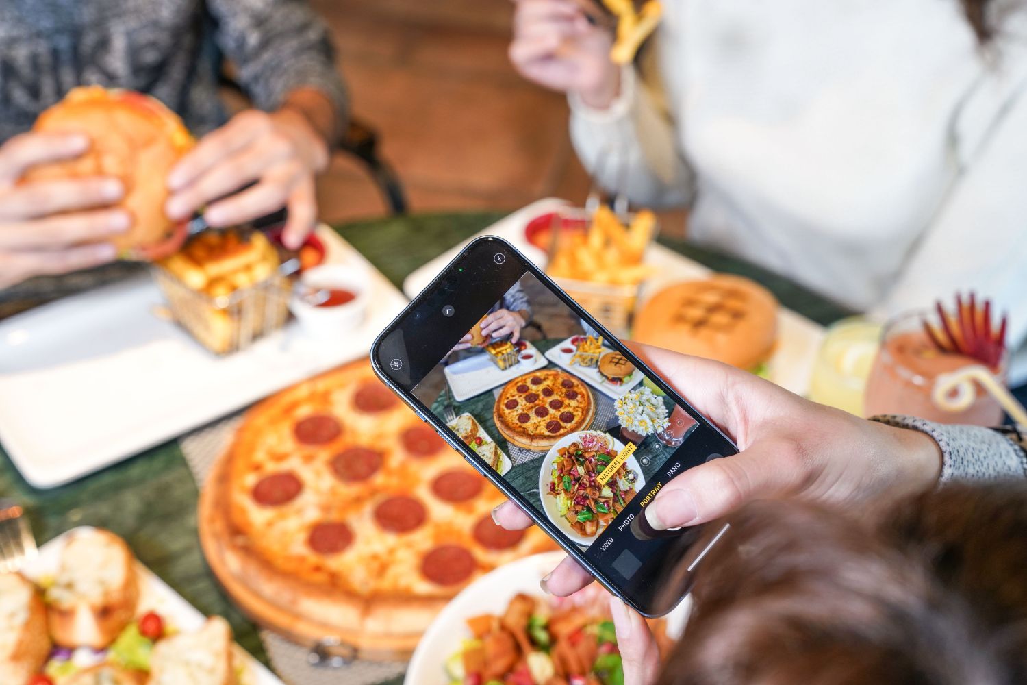 As comidas virais que estão transformando restaurantes e cafeterias