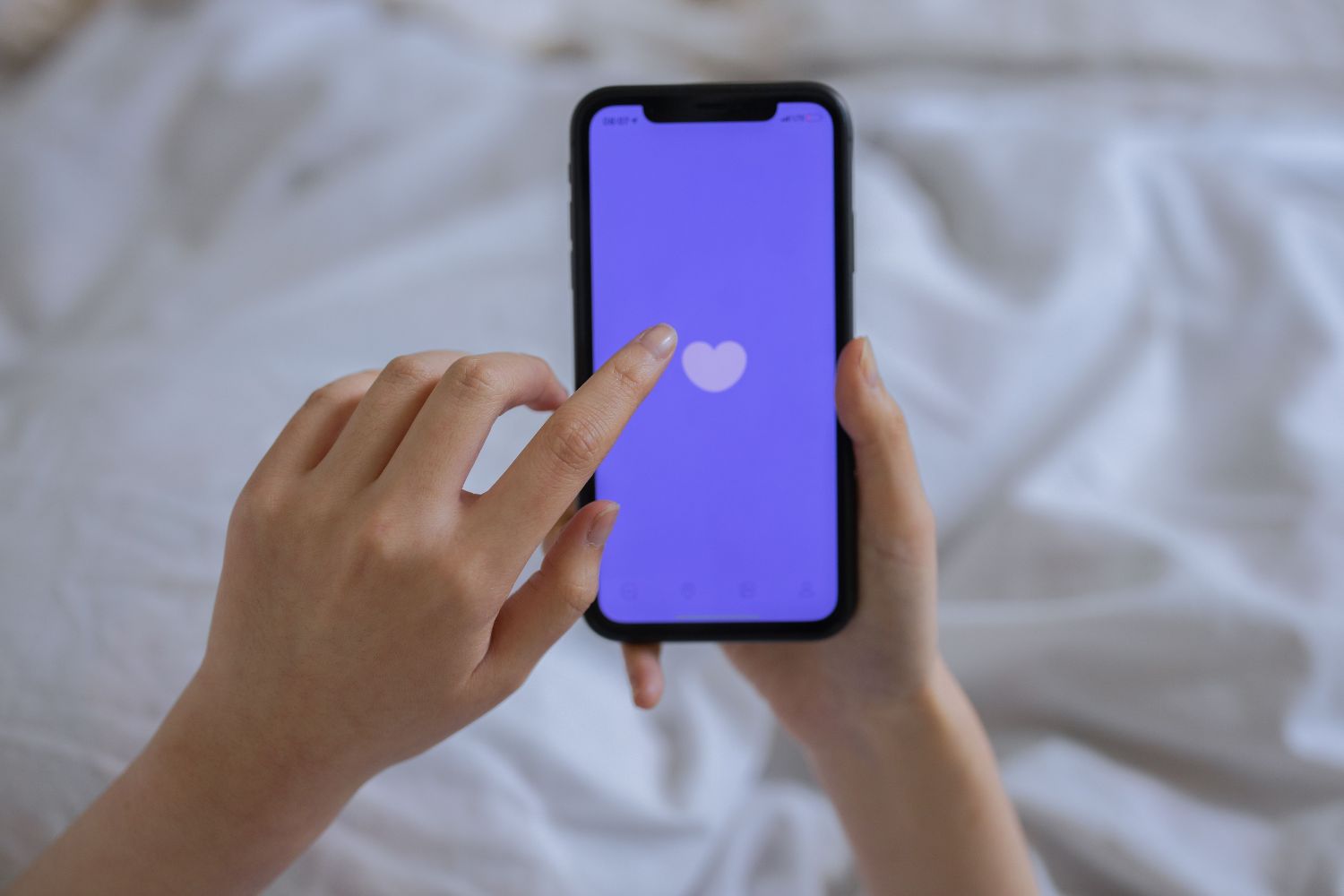 O que está levando jovens a correr riscos por alguns segundos de fama online?