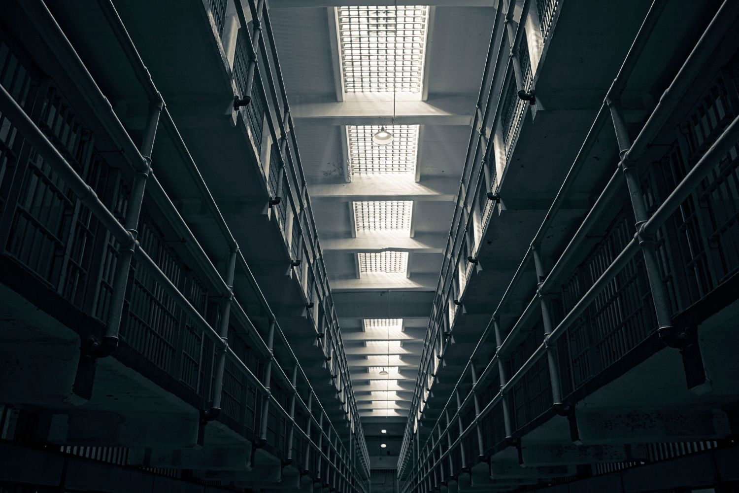 Câmara aprova avanço da PEC que reduz a maioridade penal para 16 anos