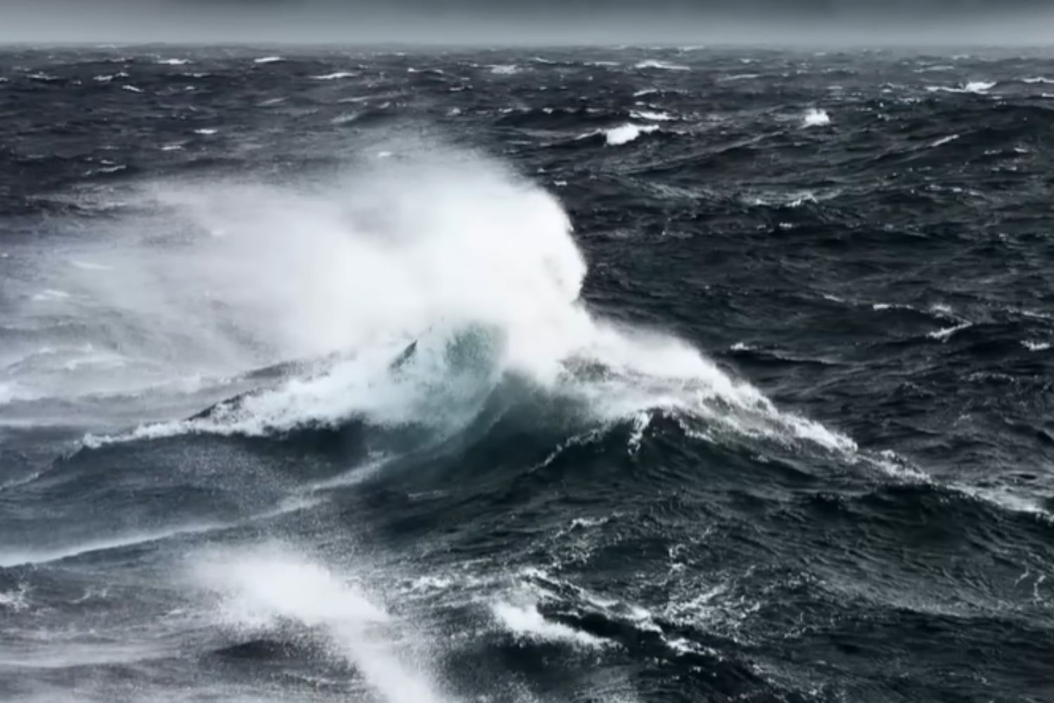 O mistério do Triângulo das Bermudas ganhou uma nova explicação e ela vem do fundo do mar