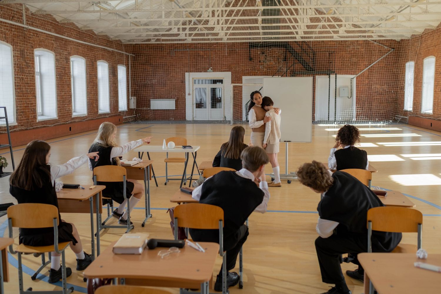 O ensino médio público vive uma mudança histórica e os novos números mostram por que especialistas estão atentos