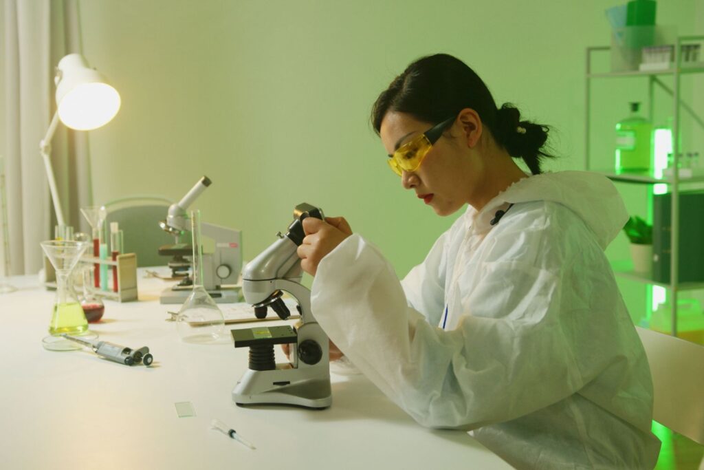 Cientistas estão preocupados com microrganismos quase invisíveis que podem se espalhar com o aquecimento global