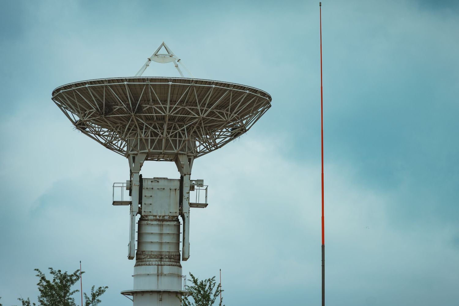 Um telescópio no deserto de Nevada promete ouvir o que o universo sussurra