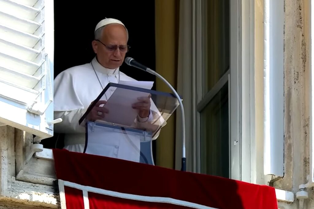 O alerta do papa sobre a IA pode mudar a forma como milhões de jovens usam a tecnologia