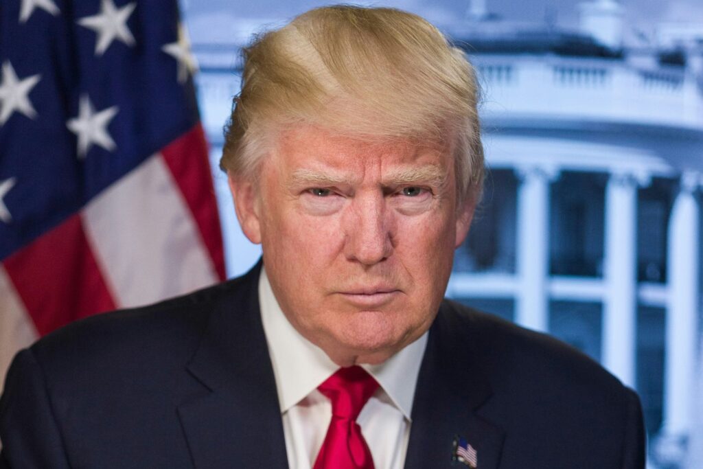 O novo aviso de Trump sobre o Irã aumenta a tensão e coloca uma instalação secreta no centro da crise