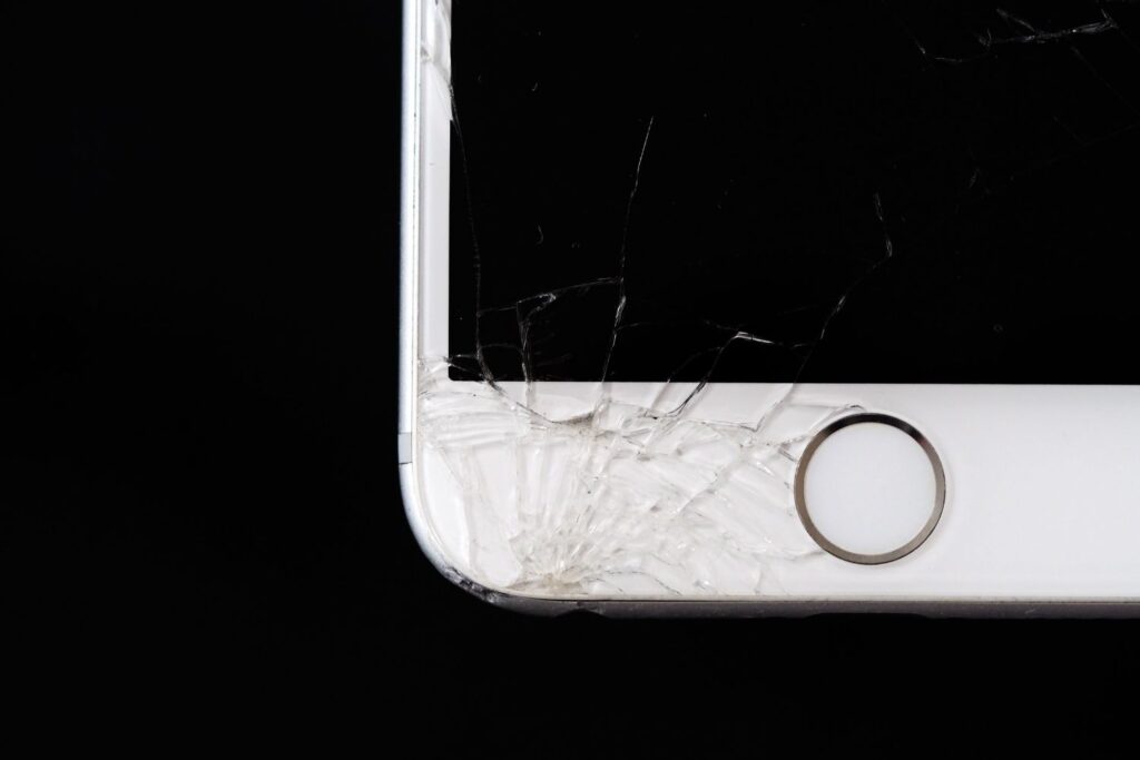Vai vender seu celular usado? Estes erros podem fazer você perder o aparelho e o dinheiro