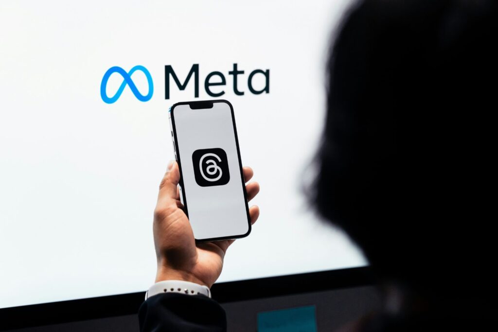 Meta prepara um movimento bilionário para desafiar Google e Microsoft, e a IA está no centro da estratégia