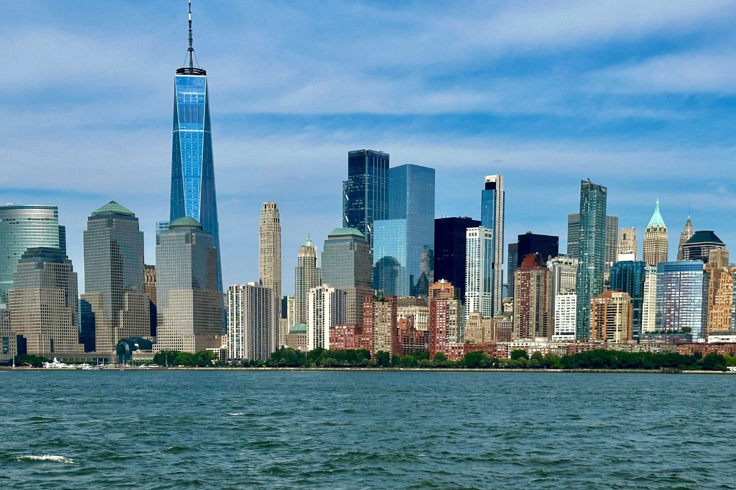 Nova York vai abrir supermercados públicos para vender alimentos mais baratos