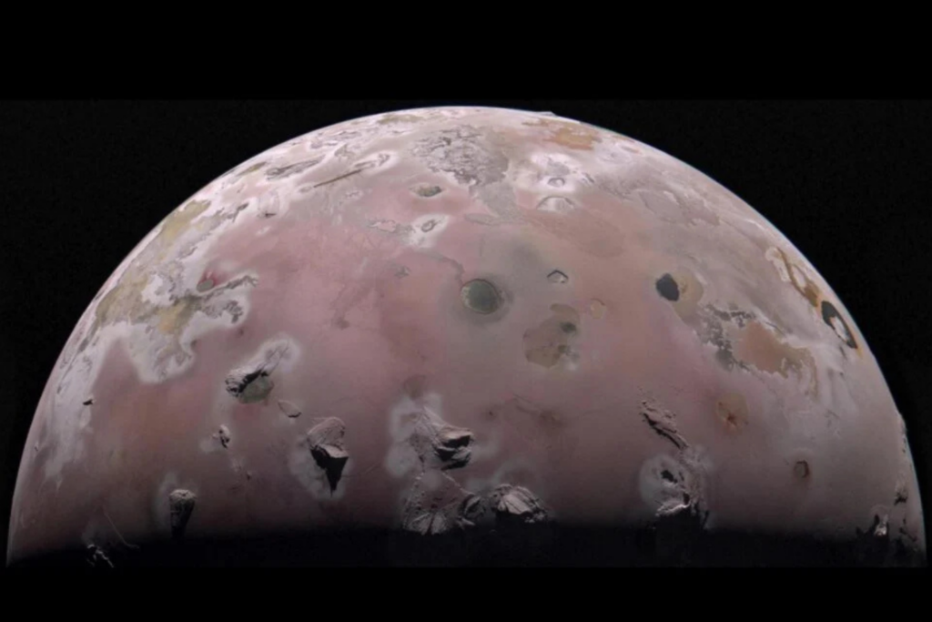 Nasa Detecta Calor Intenso Sob A Superfície De Io, A Lua Mais Vulcânica Do Sistema Solar