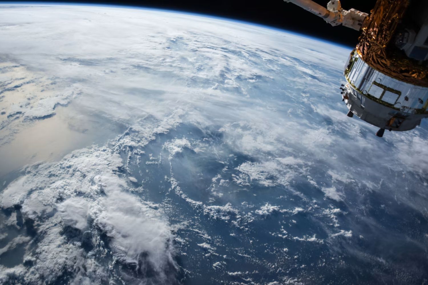 NASA revela imagem incomum da Terra que mostra algo invisível aos nossos olhos
