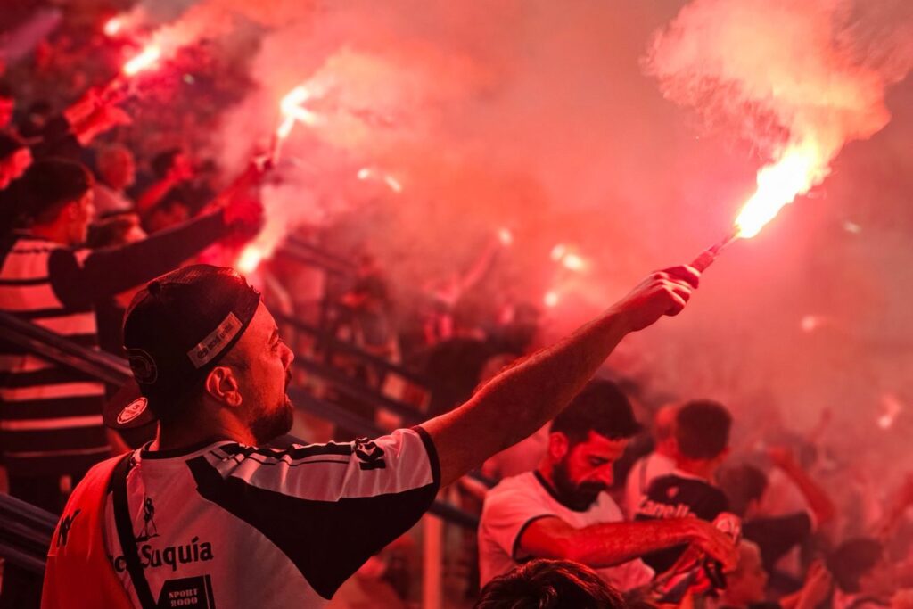 Seu coração muda durante um jogo de futebol: a ciência explica por que isso acontece