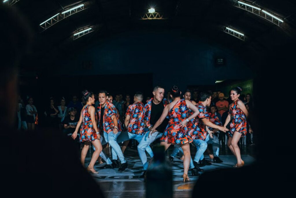 A ciência revela um benefício surpreendente da salsa que vai muito além da pista de dança