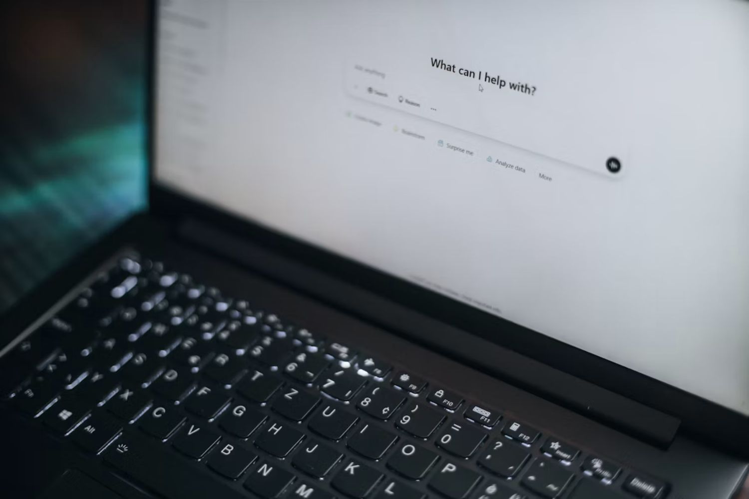 ChatGPT e Gemini podem descobrir mais sobre você do que imagina; estas 4 perguntas revelam o que a IA deduziu