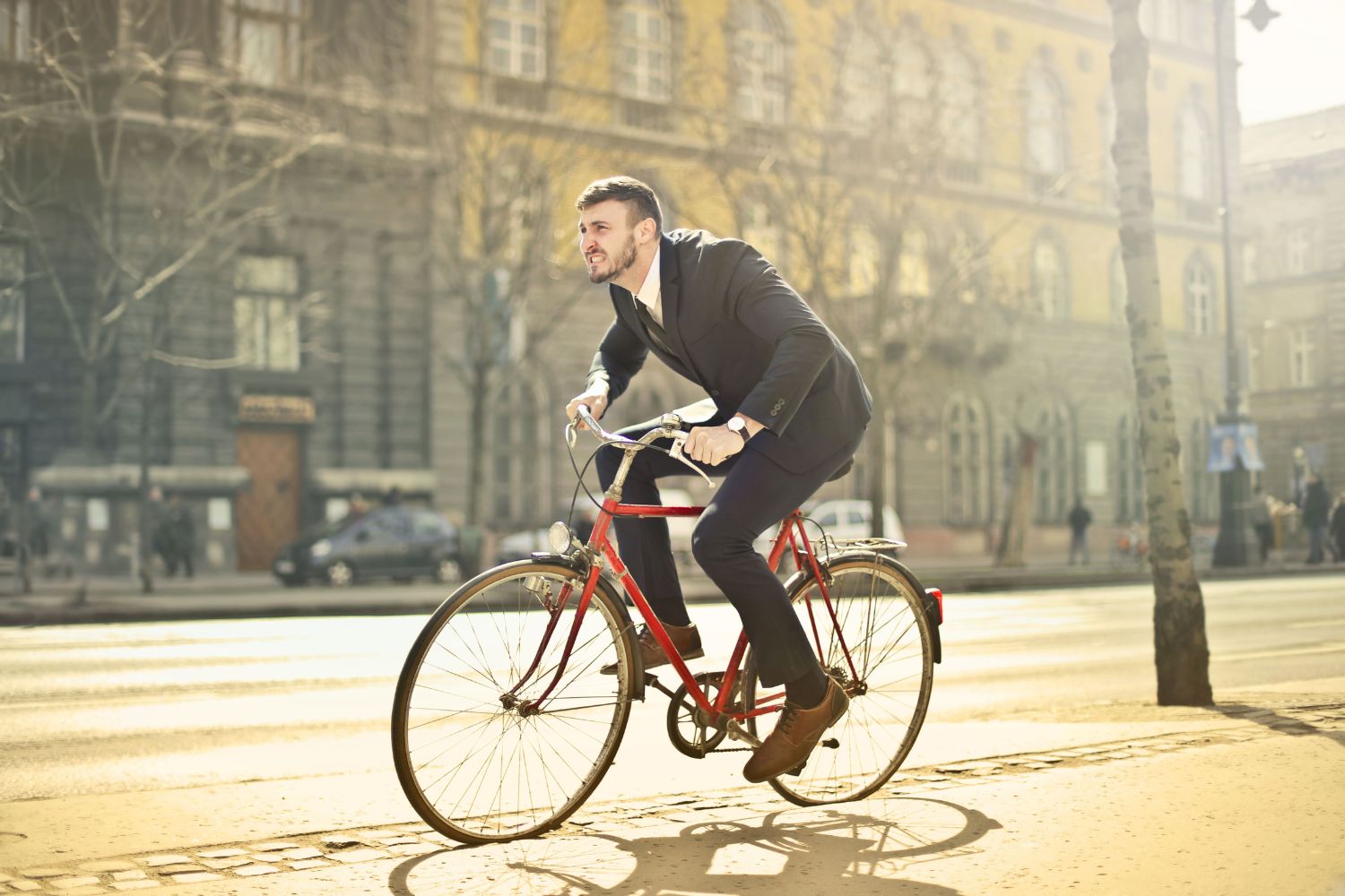 Japão cria bicicleta com inteligência artificial capaz de prever quedas antes que elas aconteçam