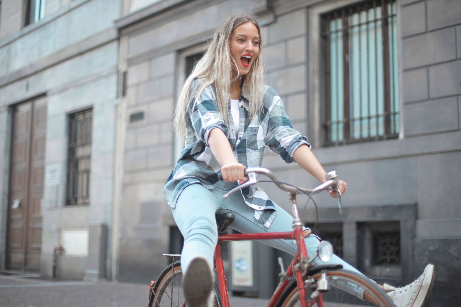 Japão cria bicicleta com inteligência artificial capaz de prever quedas antes que elas aconteçam