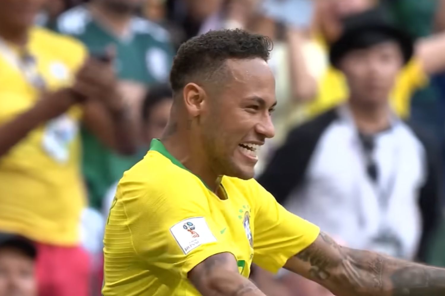 Neymar confirma aposentadoria da Seleção Brasileira e encerra uma das carreiras mais marcantes da história do país