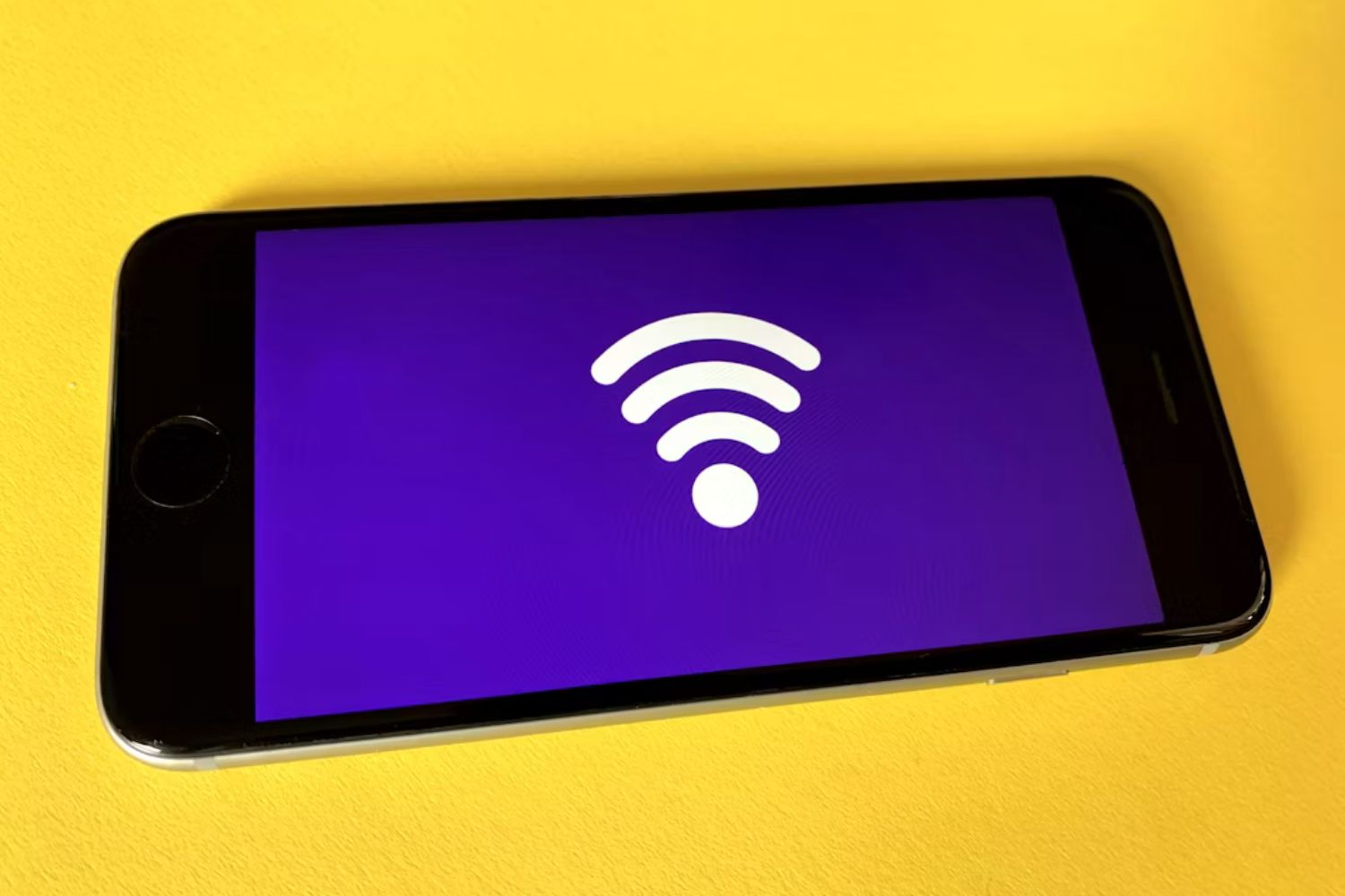 O símbolo ao lado do Wi-Fi pode revelar por que sua internet parou de funcionar de repente
