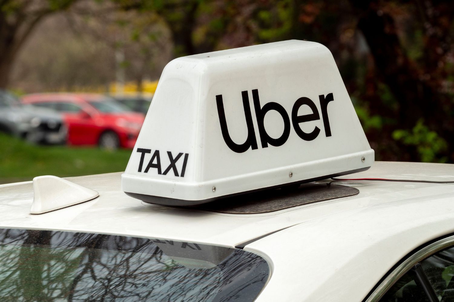 A Uber prepara uma mudança silenciosa e milhares de viagens poderão acontecer sem motorista