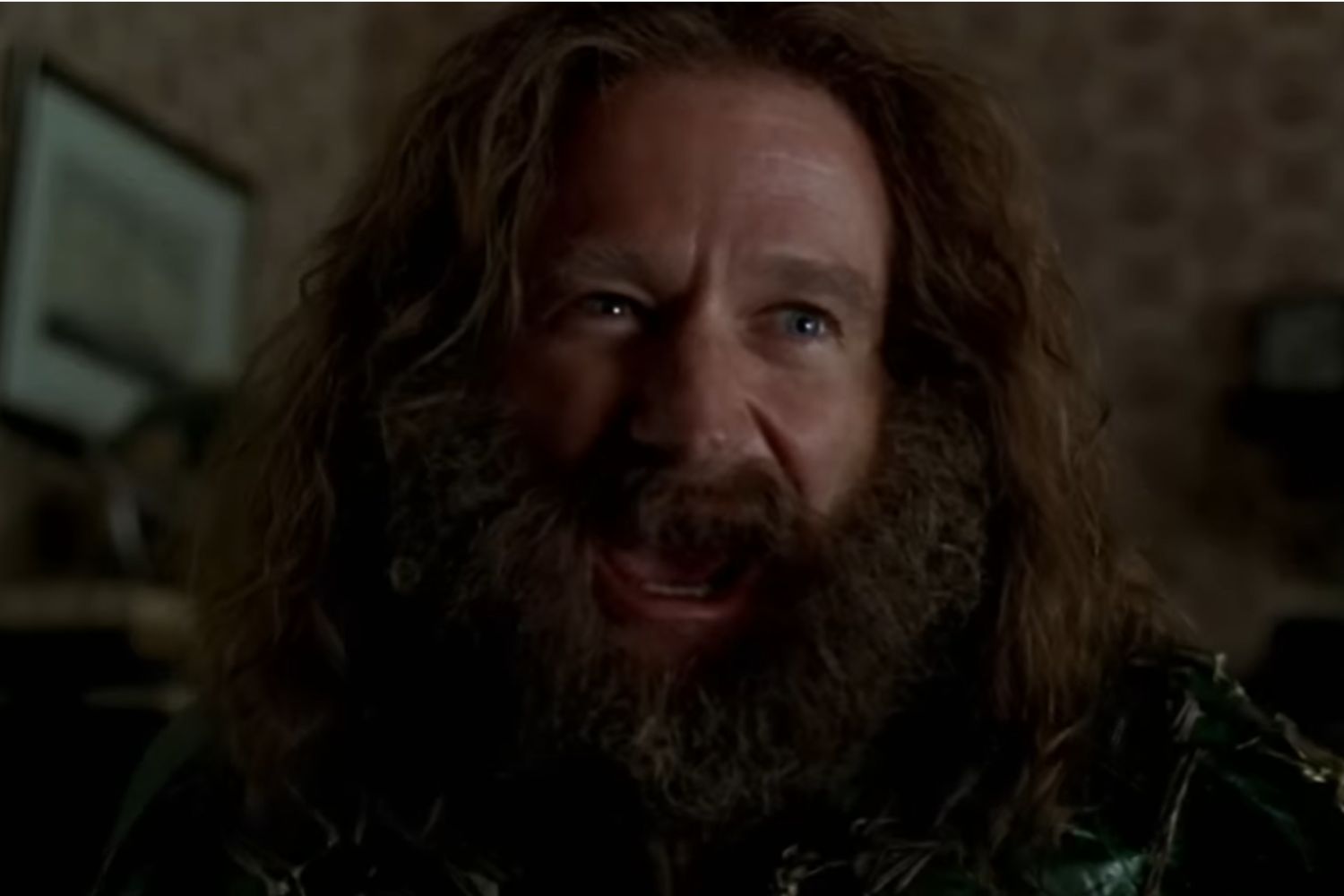 Doze anos após sua morte, Robin Williams enfrenta um problema criado pela inteligência artificial