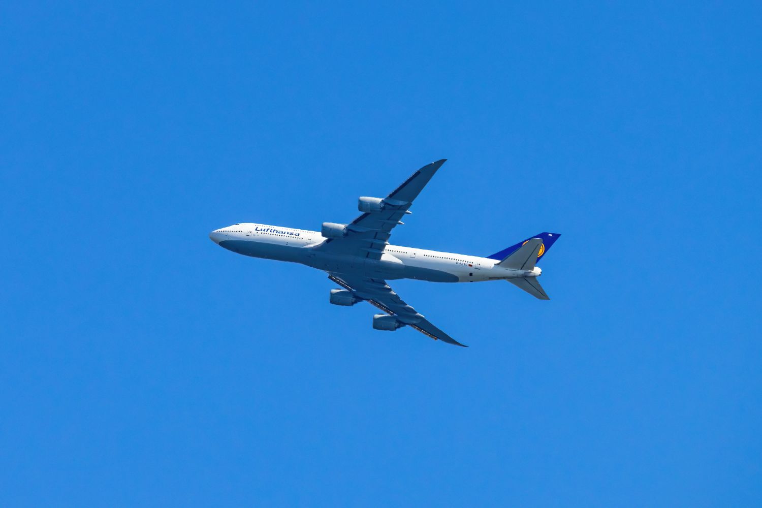 O preço da passagem parece ter despencado, mas existe um jeito de descobrir se o desconto é realmente bom