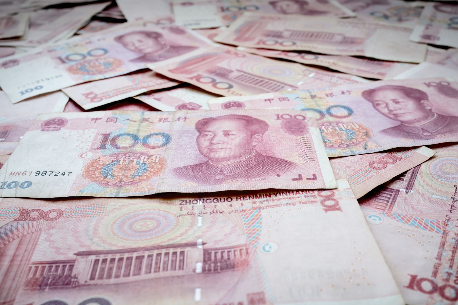 O golpe dos “casamentos-relâmpago” cresce na China e algumas vítimas perderam tudo
