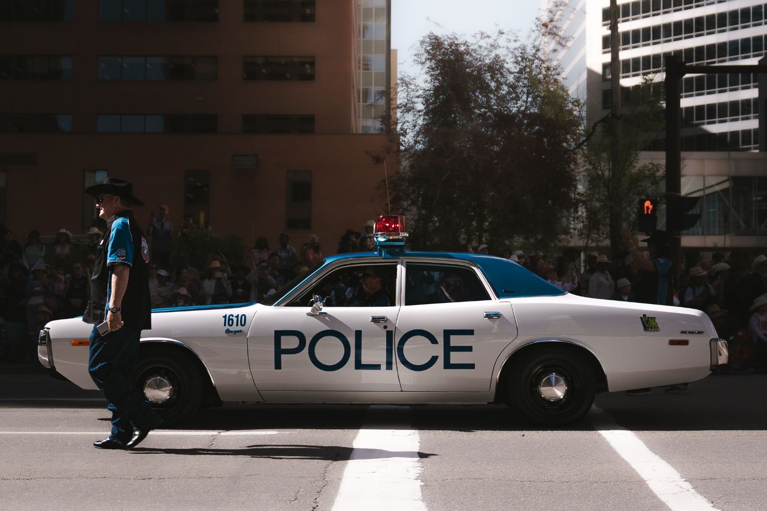 Podcasts sobre crimes reais viraram uma arma inesperada da polícia e já estão ajudando a desvendar casos esquecidos