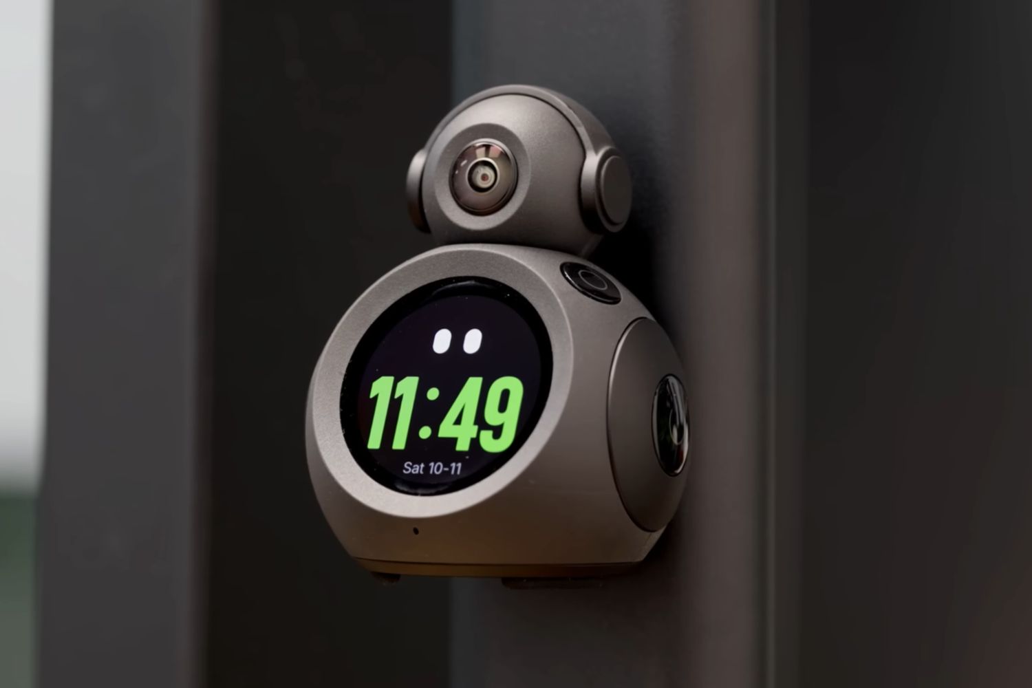 Este pequeno dispositivo quer transformar qualquer cômodo em uma academia com treinador pessoal incluído