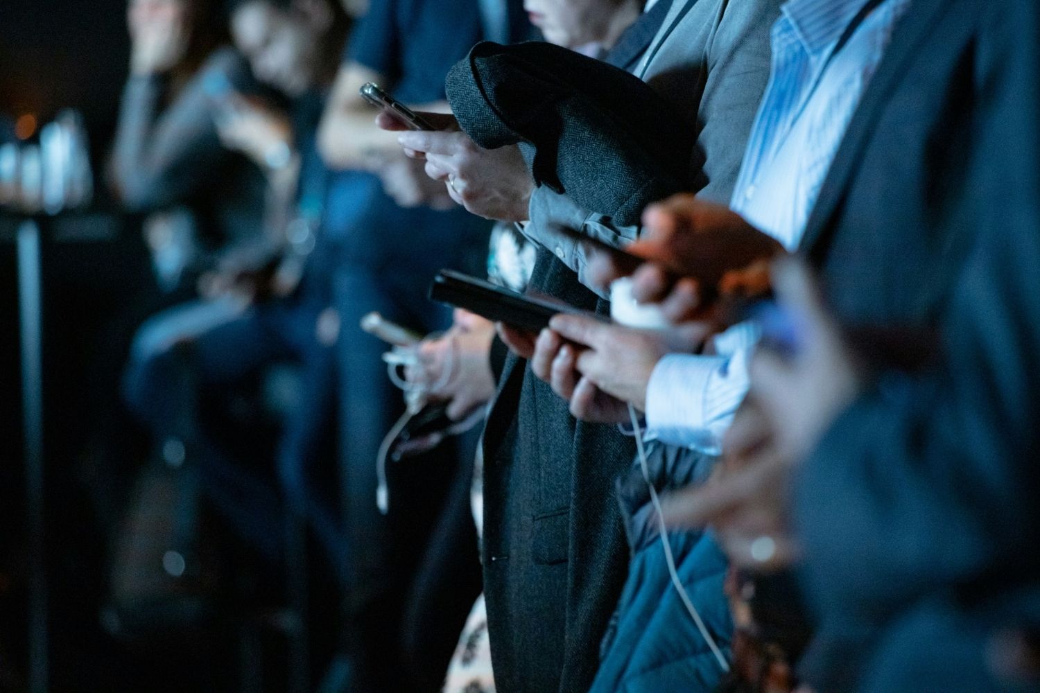 O celular pode desaparecer antes de 2031 e os gigantes da tecnologia já apostam em seu sucessor